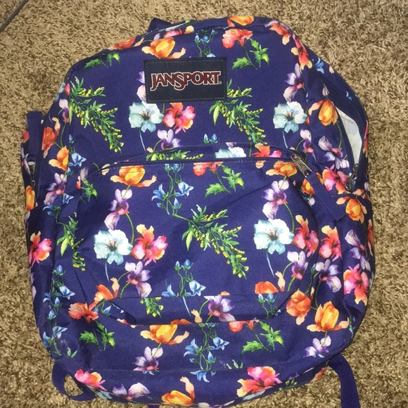 Jansport Handbags - 🌺Jansport Floral Superbreak Backpack🌺